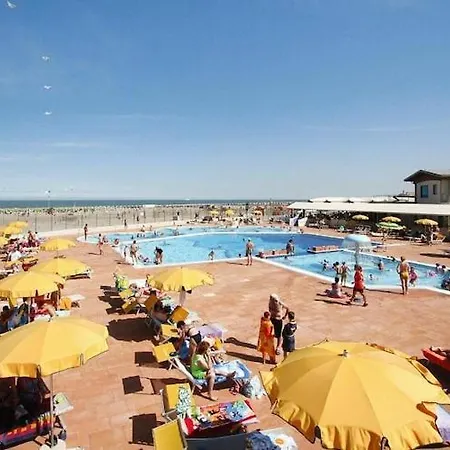 بيت للعطل In The Rosolina-mare *